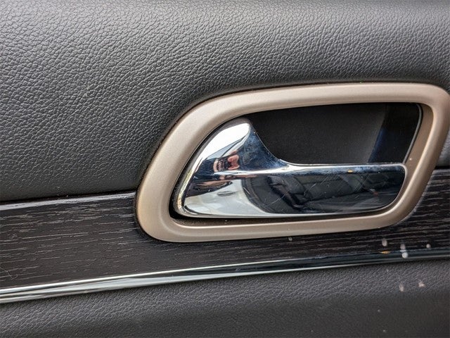 2016 Jeep Grand Cherokee Summit