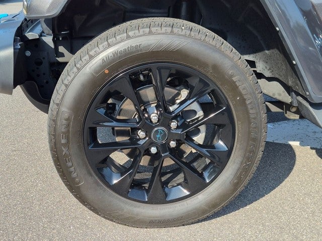 2024 Jeep Wrangler Sahara 4xe