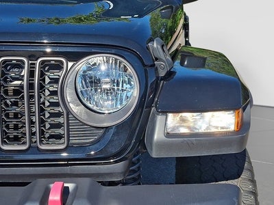 2024 Jeep Gladiator Sport