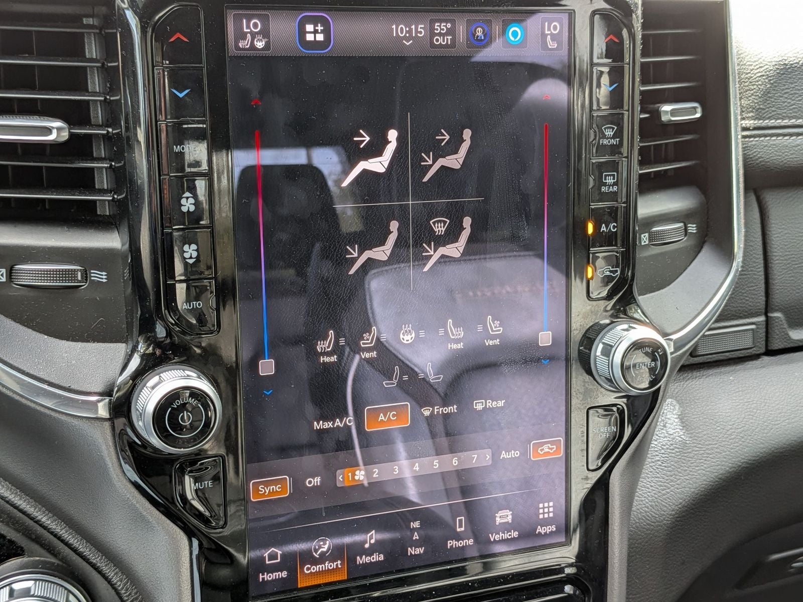 2025 RAM 1500 Laramie