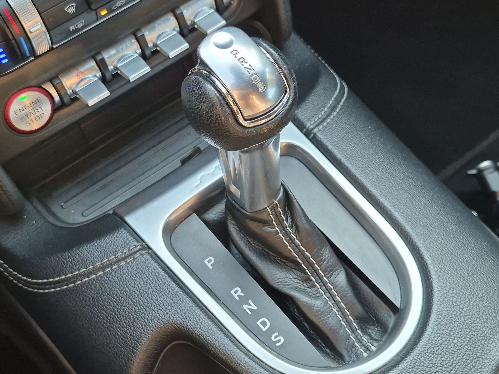 2022 Ford Mustang EcoBoost Premium