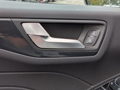 2023 Ford Escape Hybrid ST-Line