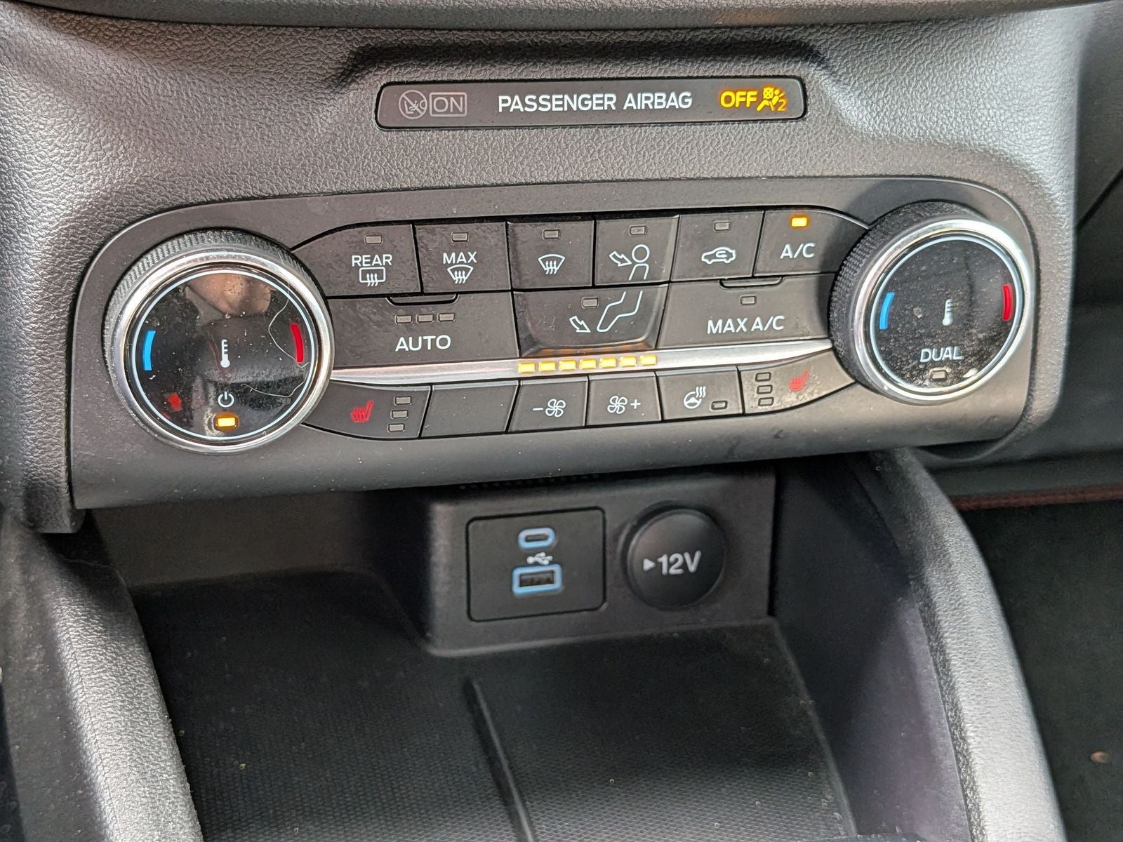 2023 Ford Escape Hybrid ST-Line