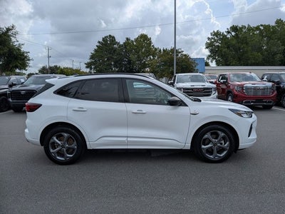 2023 Ford Escape Hybrid ST-Line