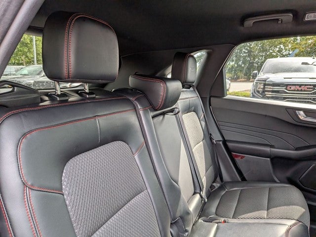 2023 Ford Escape Hybrid ST-Line