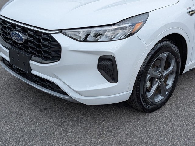2023 Ford Escape Hybrid ST-Line