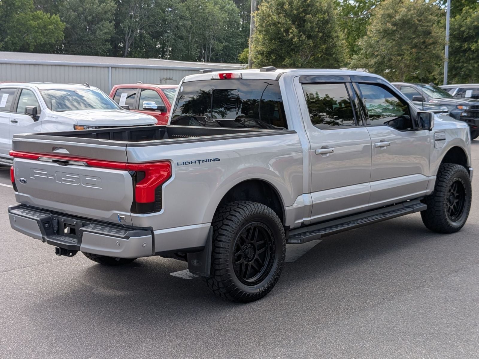 2022 Ford F-150 Lightning Platinum