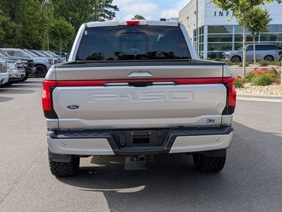 2022 Ford F-150 Lightning Platinum