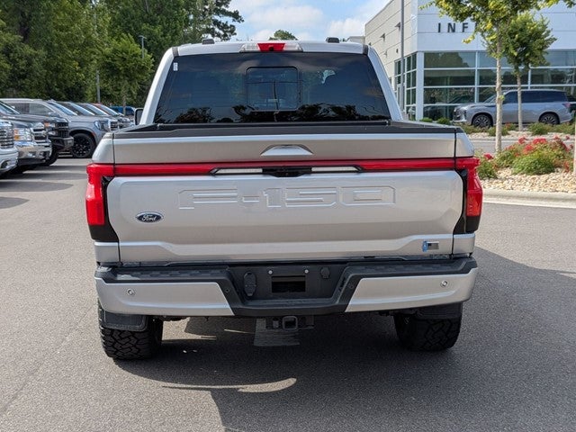 2022 Ford F-150 Lightning Platinum