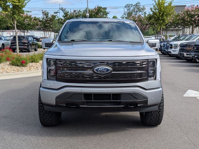 2022 Ford F-150 Lightning Platinum