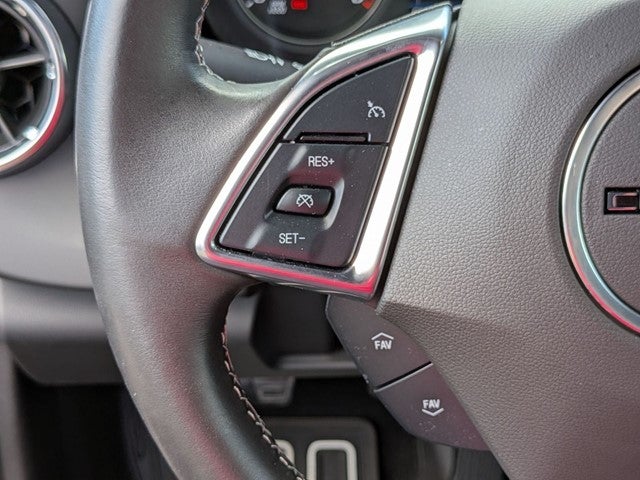 2022 Chevrolet Camaro 1LT