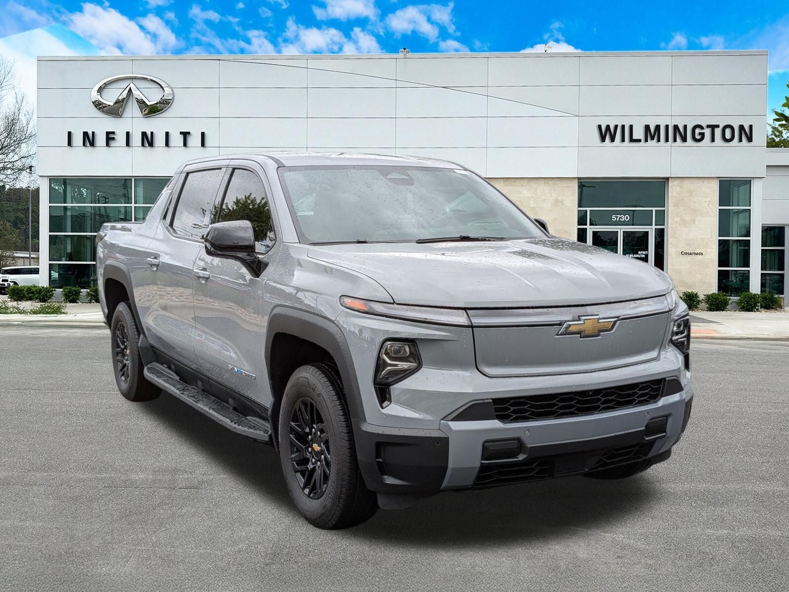 2026 Chevrolet Silverado EV LT Standard Range's photo