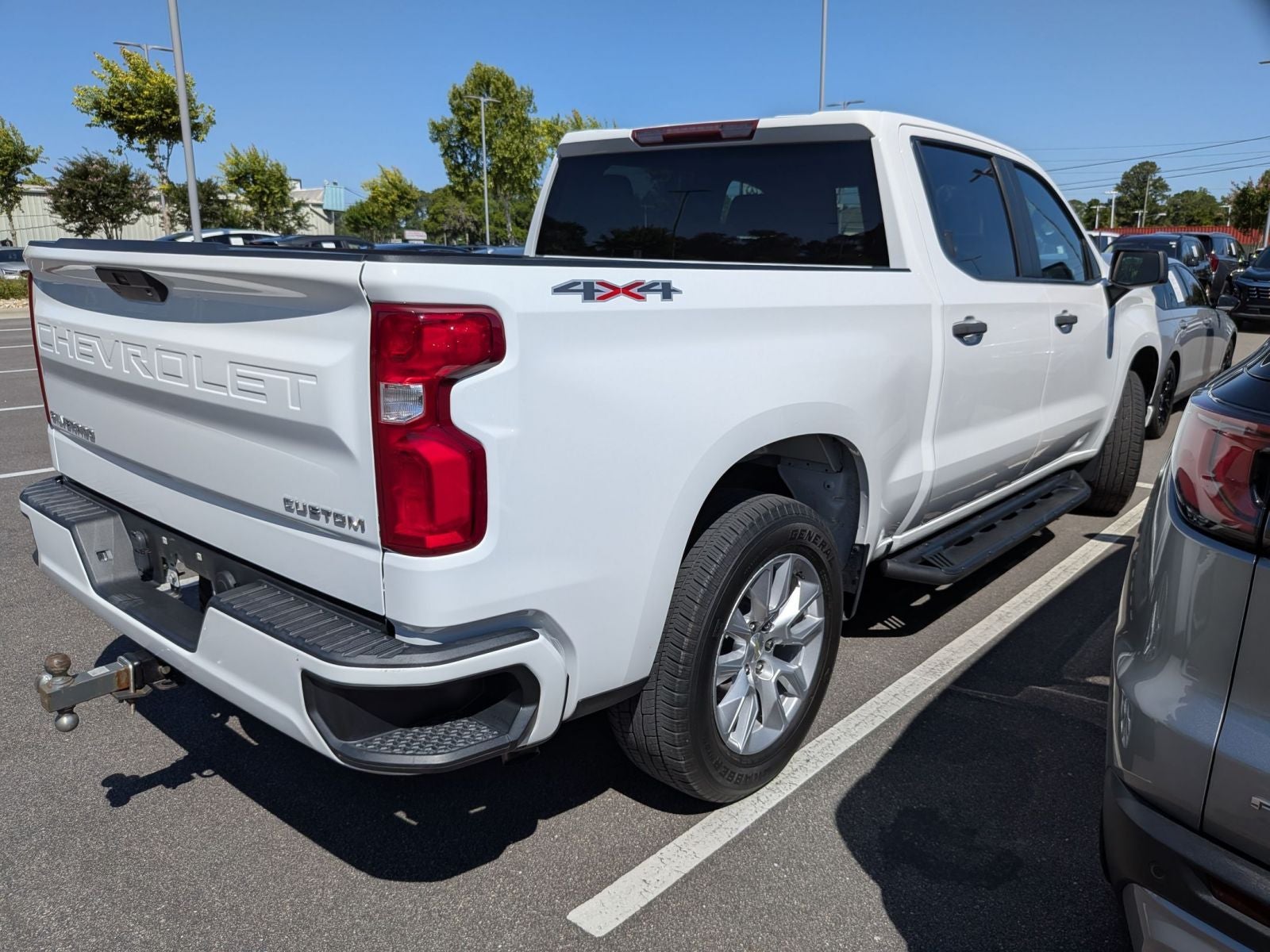 2022 Chevrolet Silverado 1500 LTD Custom