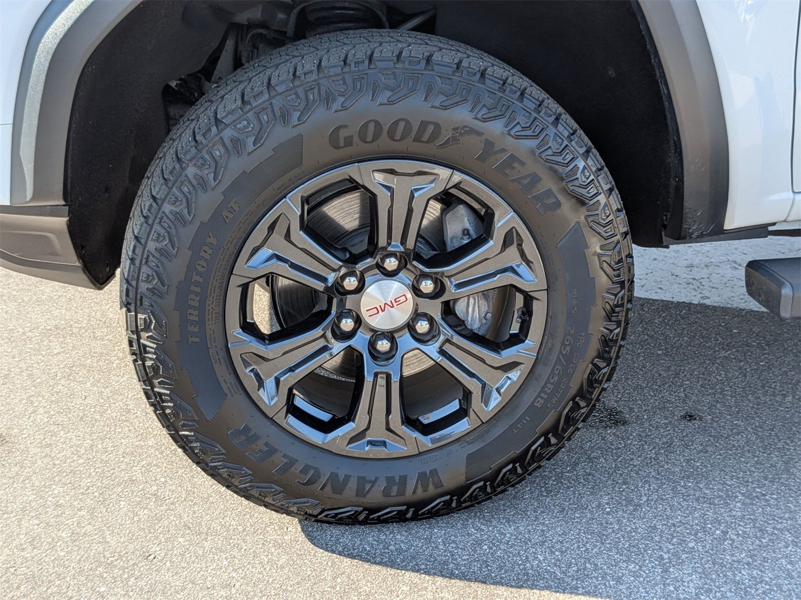 2024 GMC Canyon Elevation