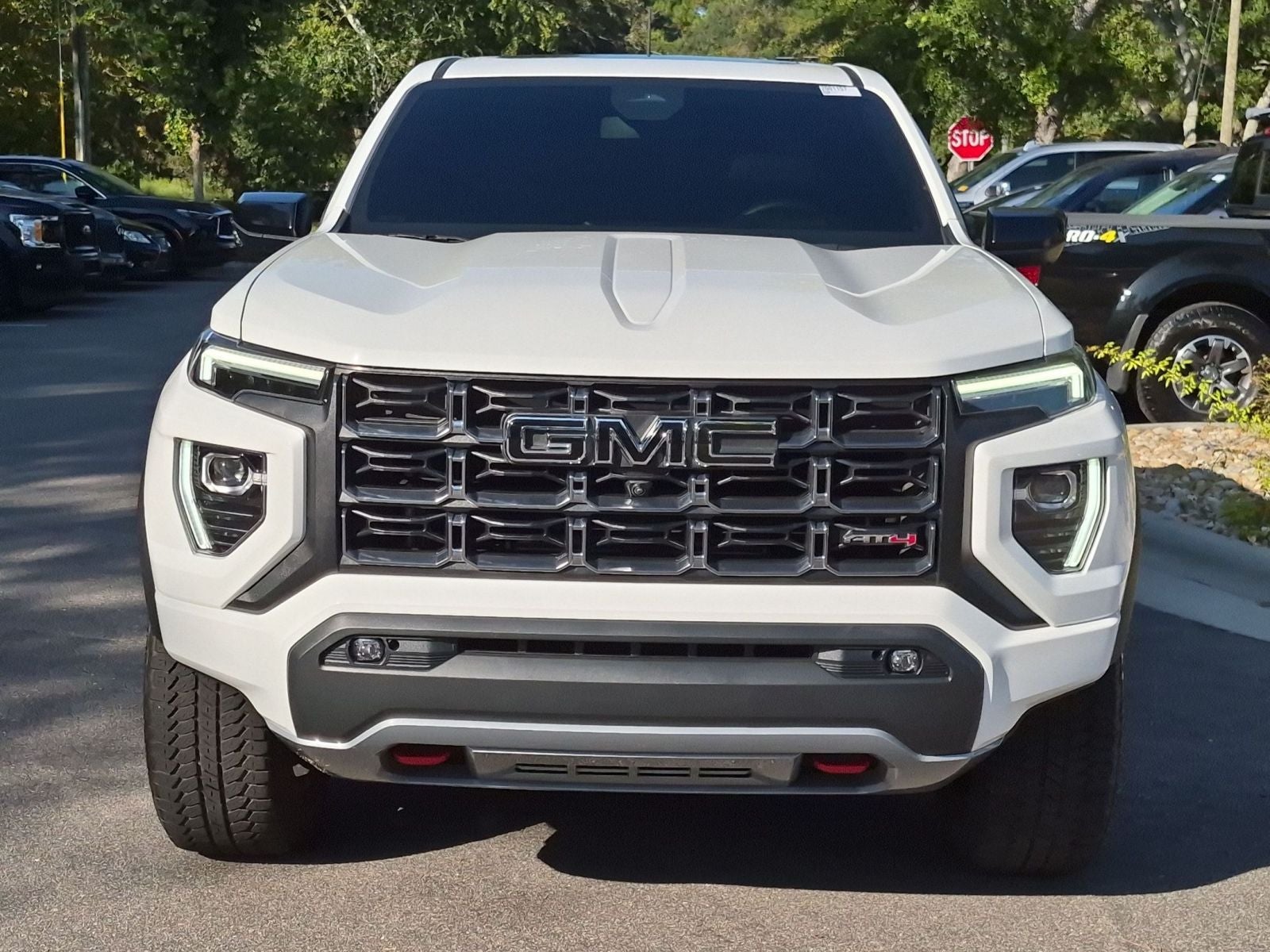 2024 GMC Canyon AT4