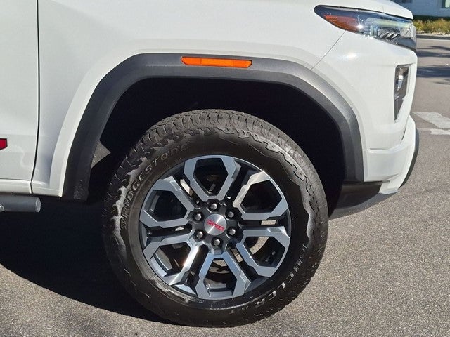 2024 GMC Canyon AT4