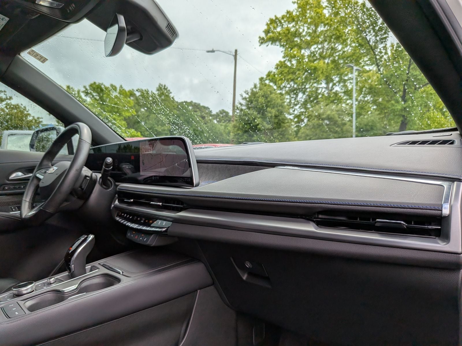 2024 Cadillac XT4 Sport - Photo 40