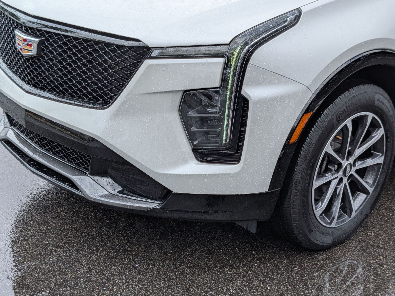 2024 Cadillac XT4 Sport - Photo 9