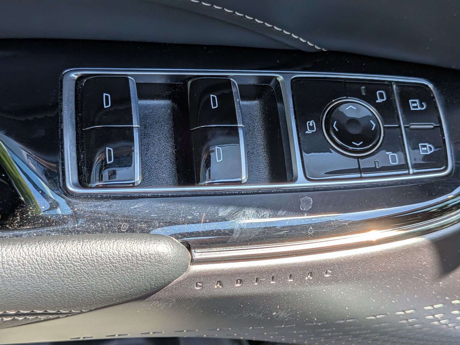 2024 Cadillac LYRIQ Tech