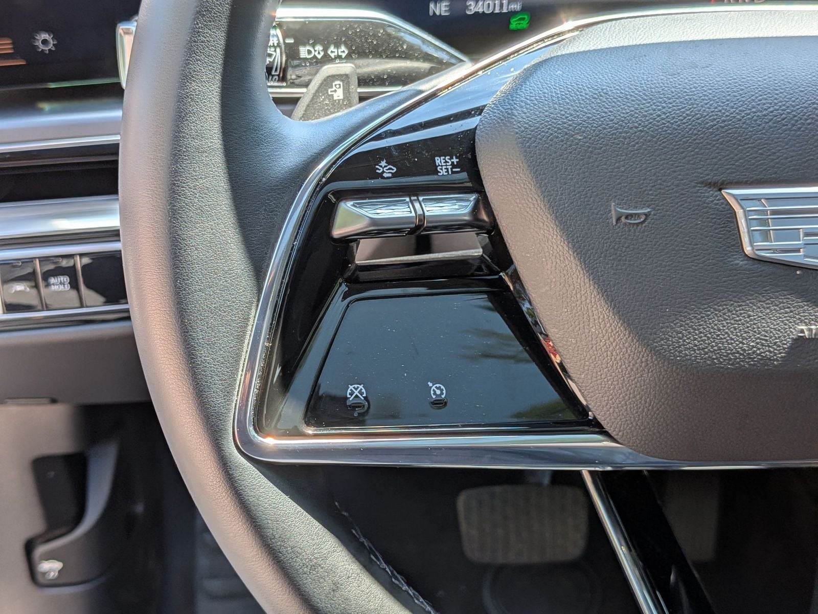 2024 Cadillac LYRIQ Tech