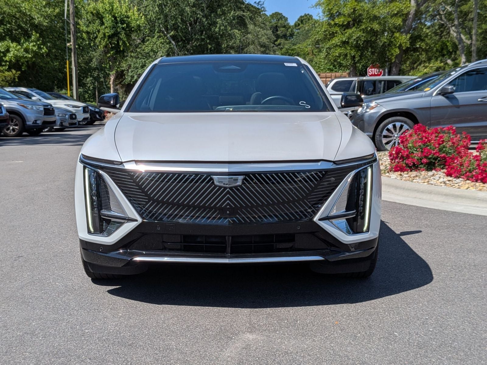 2024 Cadillac LYRIQ Tech