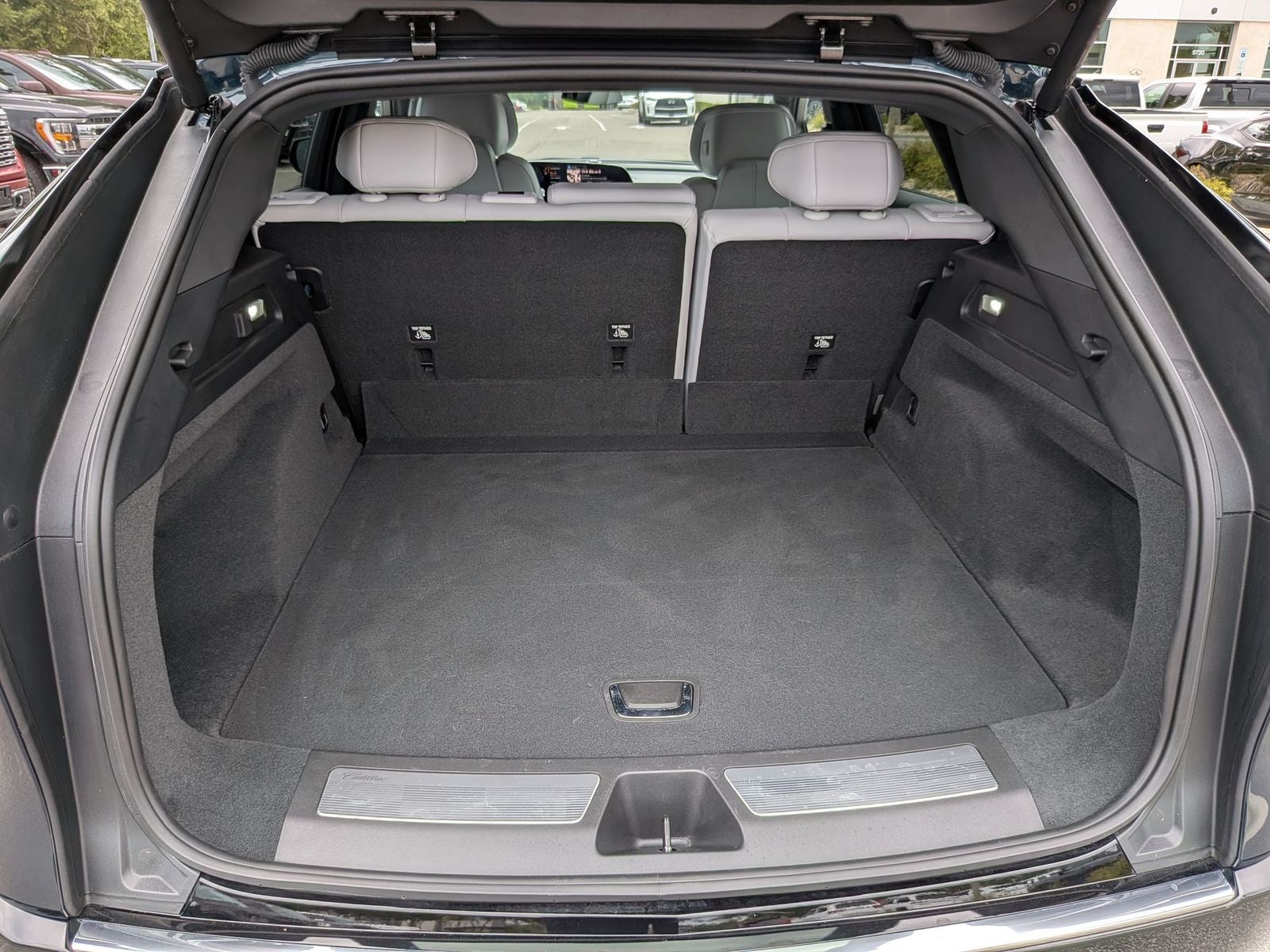 2024 Cadillac LYRIQ Luxury
