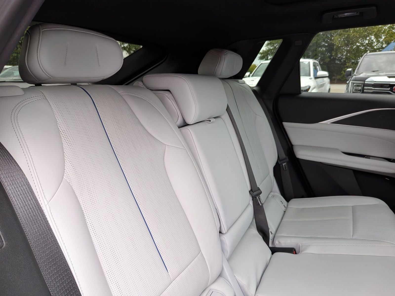 Photo 34