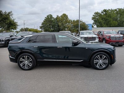 2024 Cadillac LYRIQ Luxury