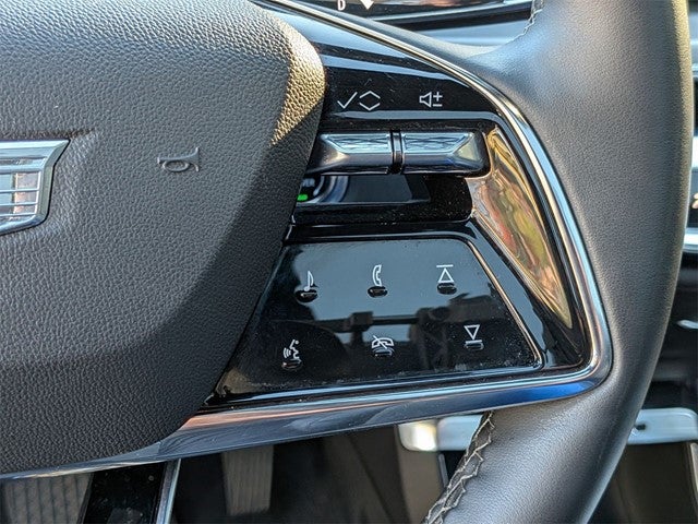 2024 Cadillac LYRIQ Sport