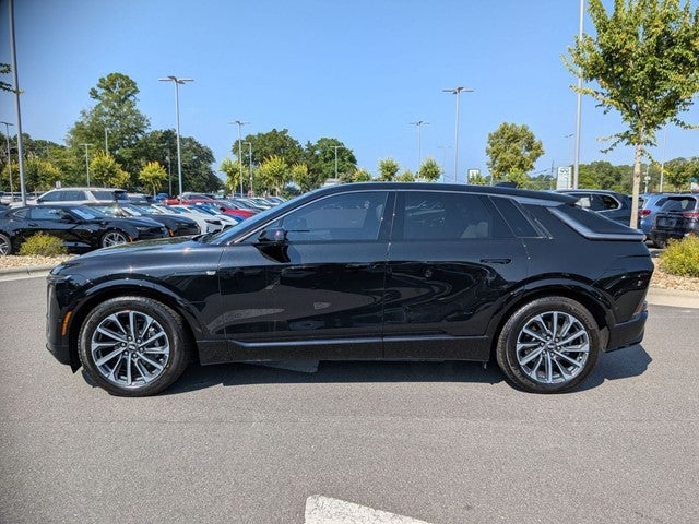 2024 Cadillac LYRIQ Sport