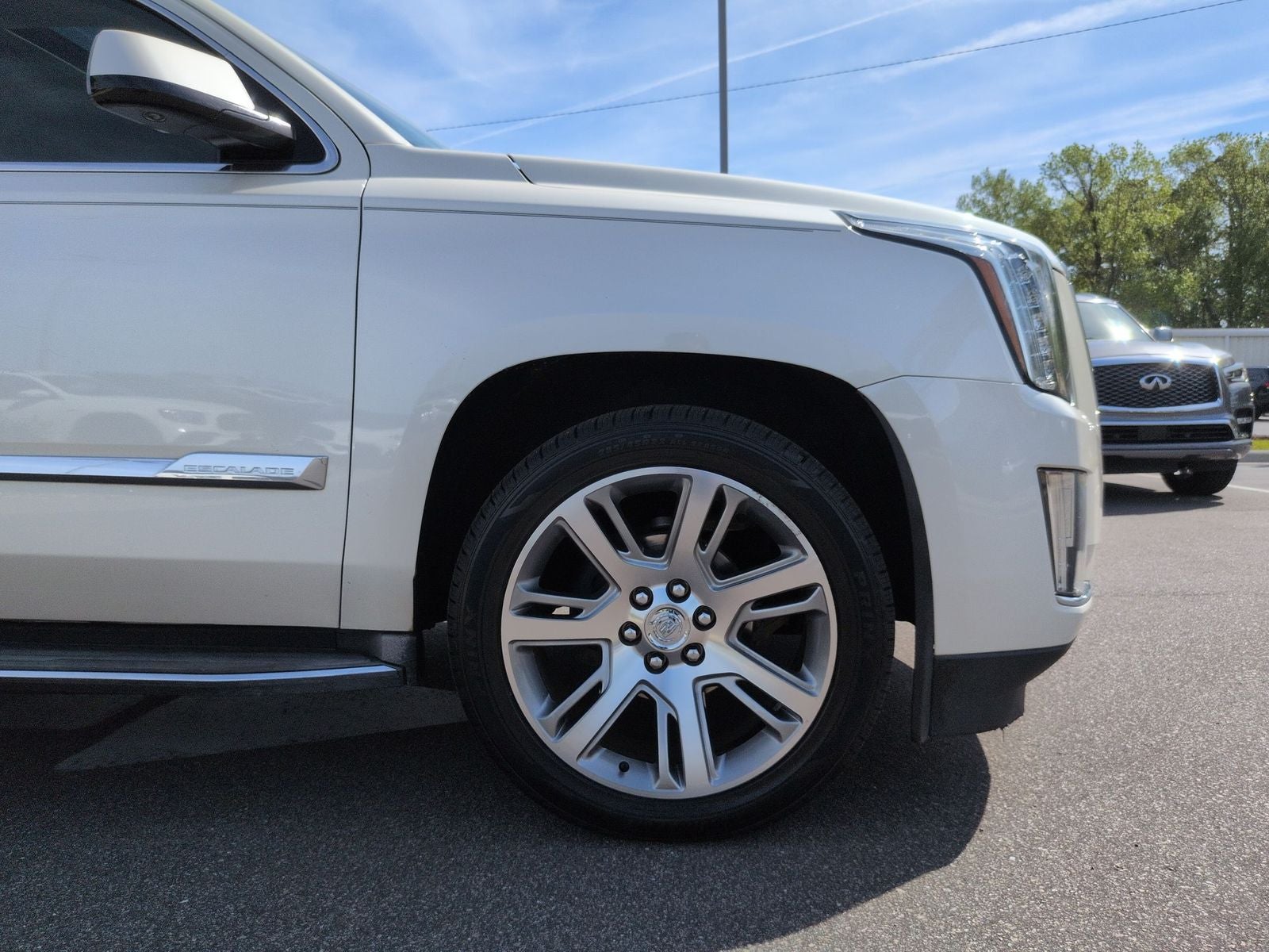 2015 Cadillac Escalade Luxury