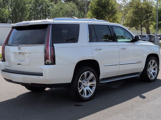 2015 Cadillac Escalade Luxury
