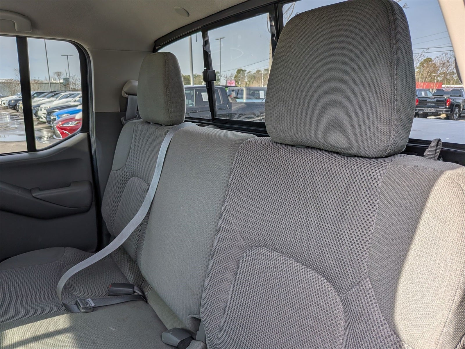 2020 Nissan Frontier SV