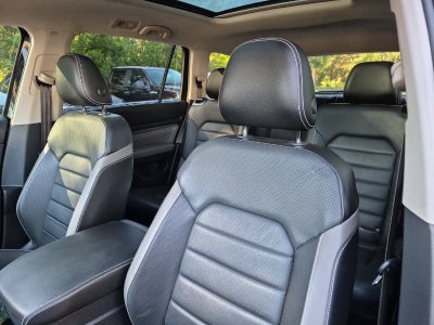 2022 Volkswagen Atlas 3.6L V6 SEL Premium R-Line