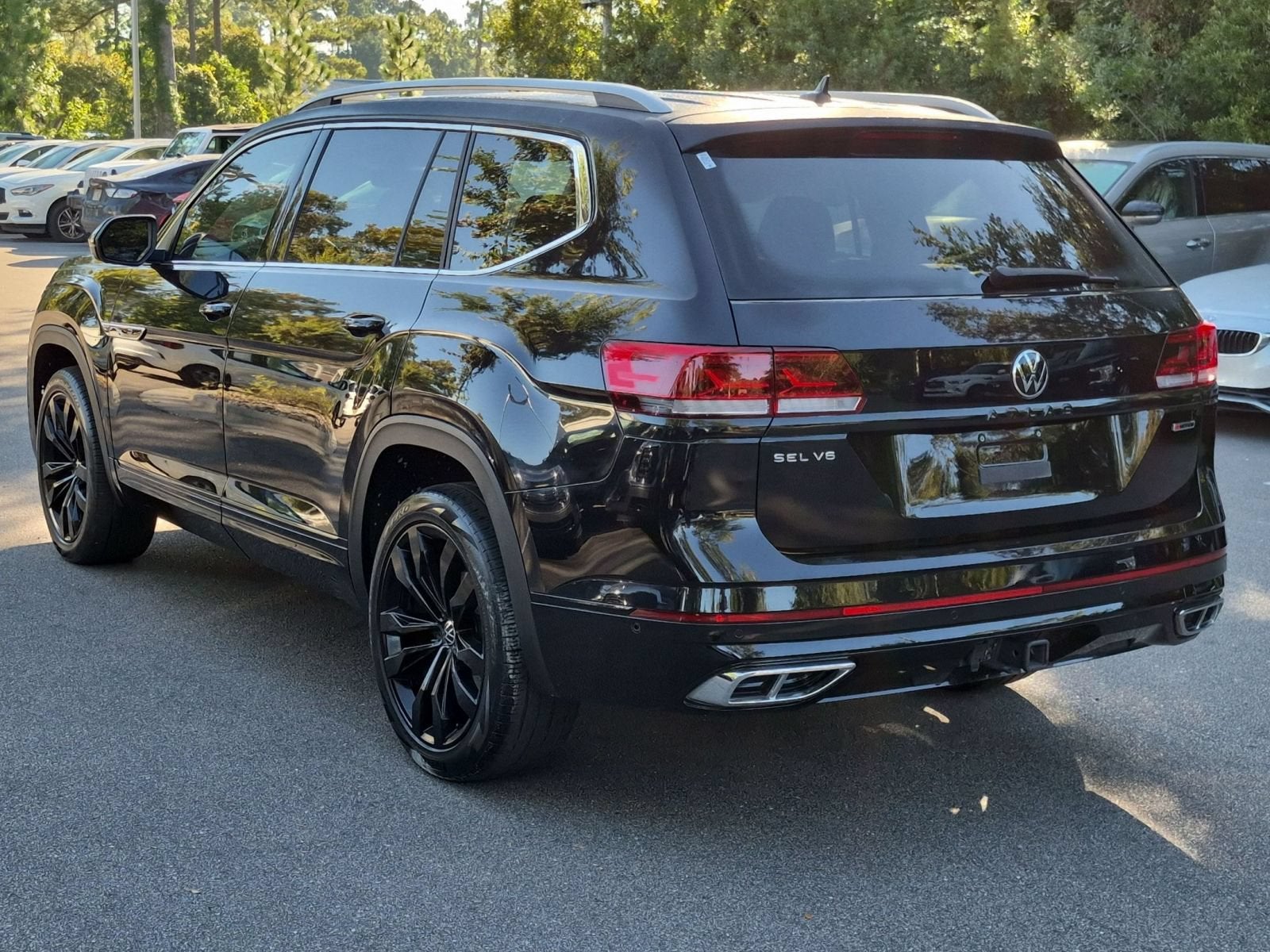 2022 Volkswagen Atlas 3.6L V6 SEL Premium R-Line