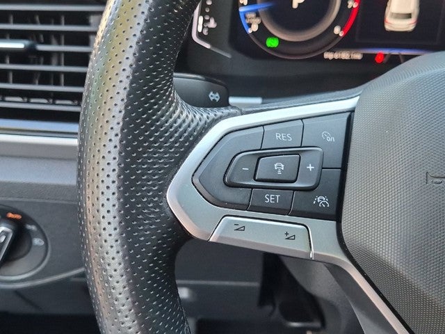 2022 Volkswagen Atlas 3.6L V6 SEL Premium R-Line
