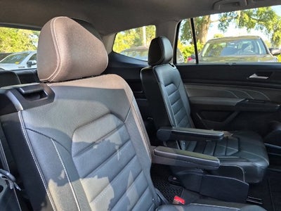 2022 Volkswagen Atlas 3.6L V6 SEL Premium R-Line