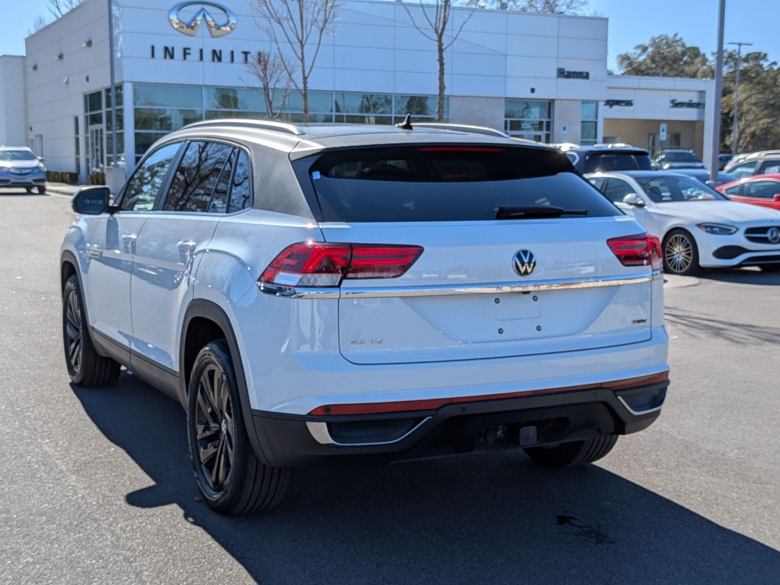 2022 Volkswagen Atlas Cross Sport 3.6L V6 SE w/Technology