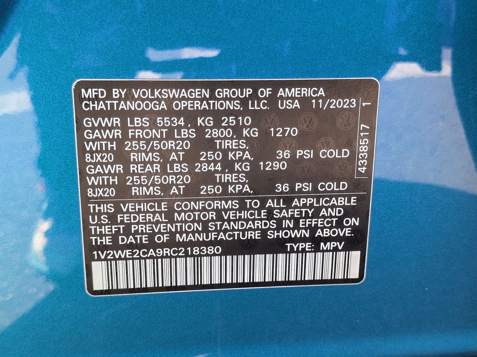 2024 Volkswagen Atlas Cross Sport 2.0T SE w/Technology