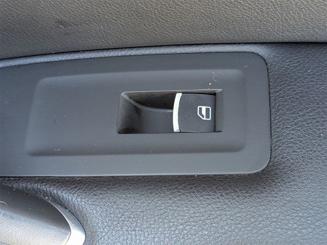 2017 Volkswagen Passat 1.8T R-Line