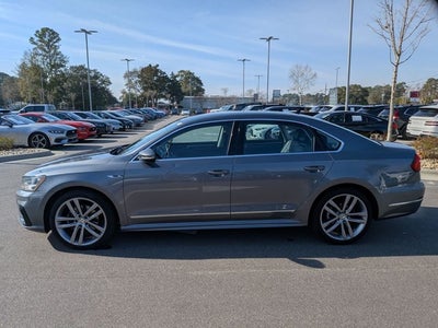 2017 Volkswagen Passat 1.8T R-Line