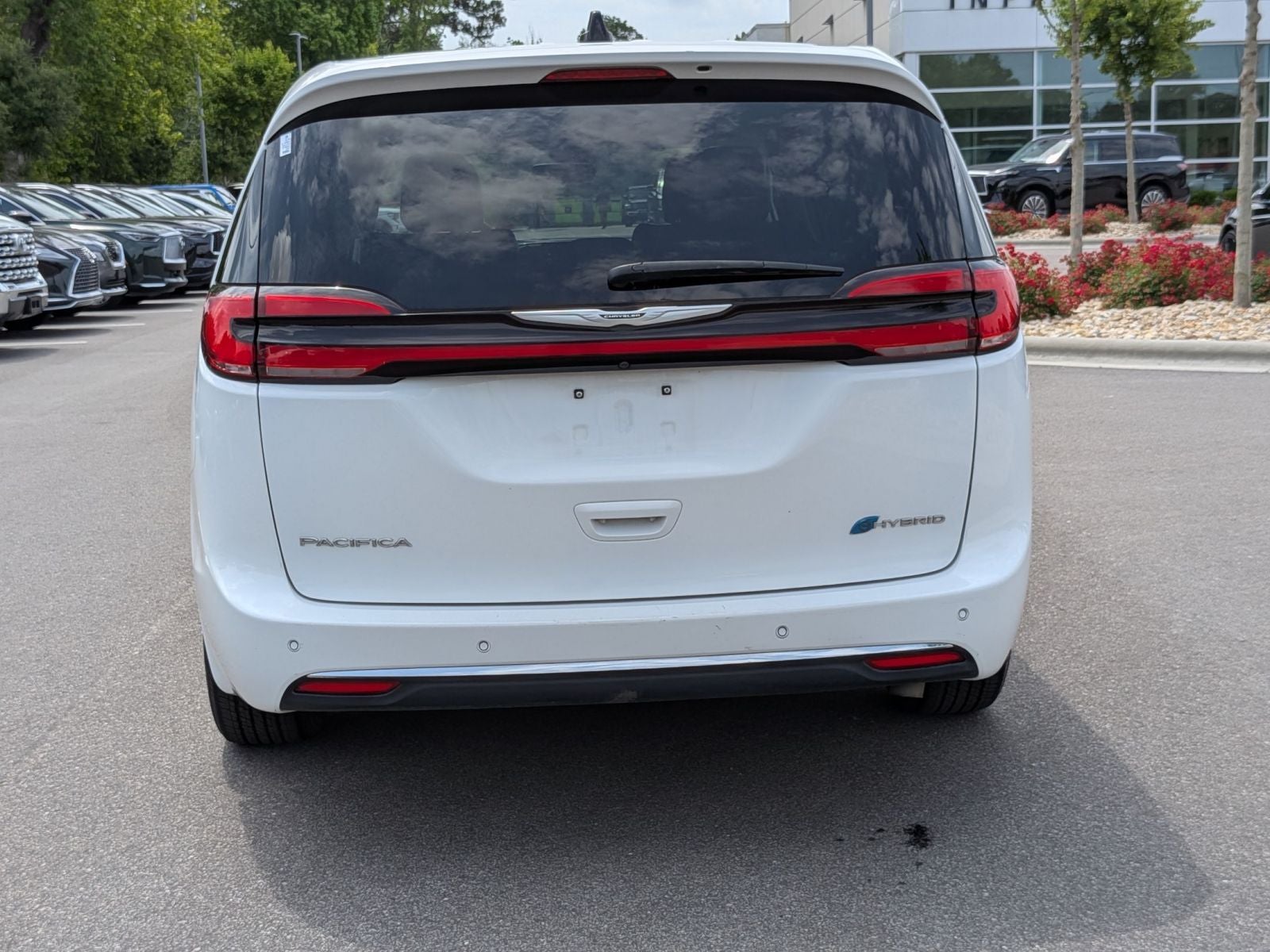 2023 Chrysler Pacifica Hybrid Touring L