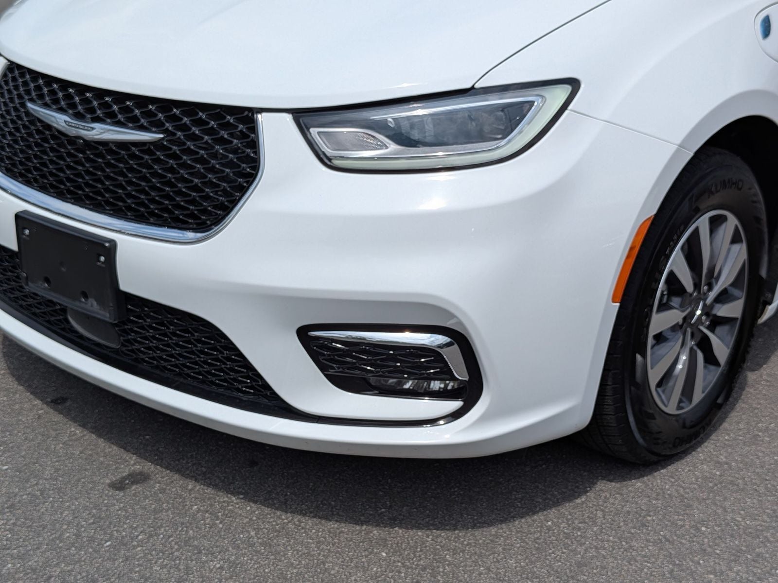 2023 Chrysler Pacifica Hybrid Touring L