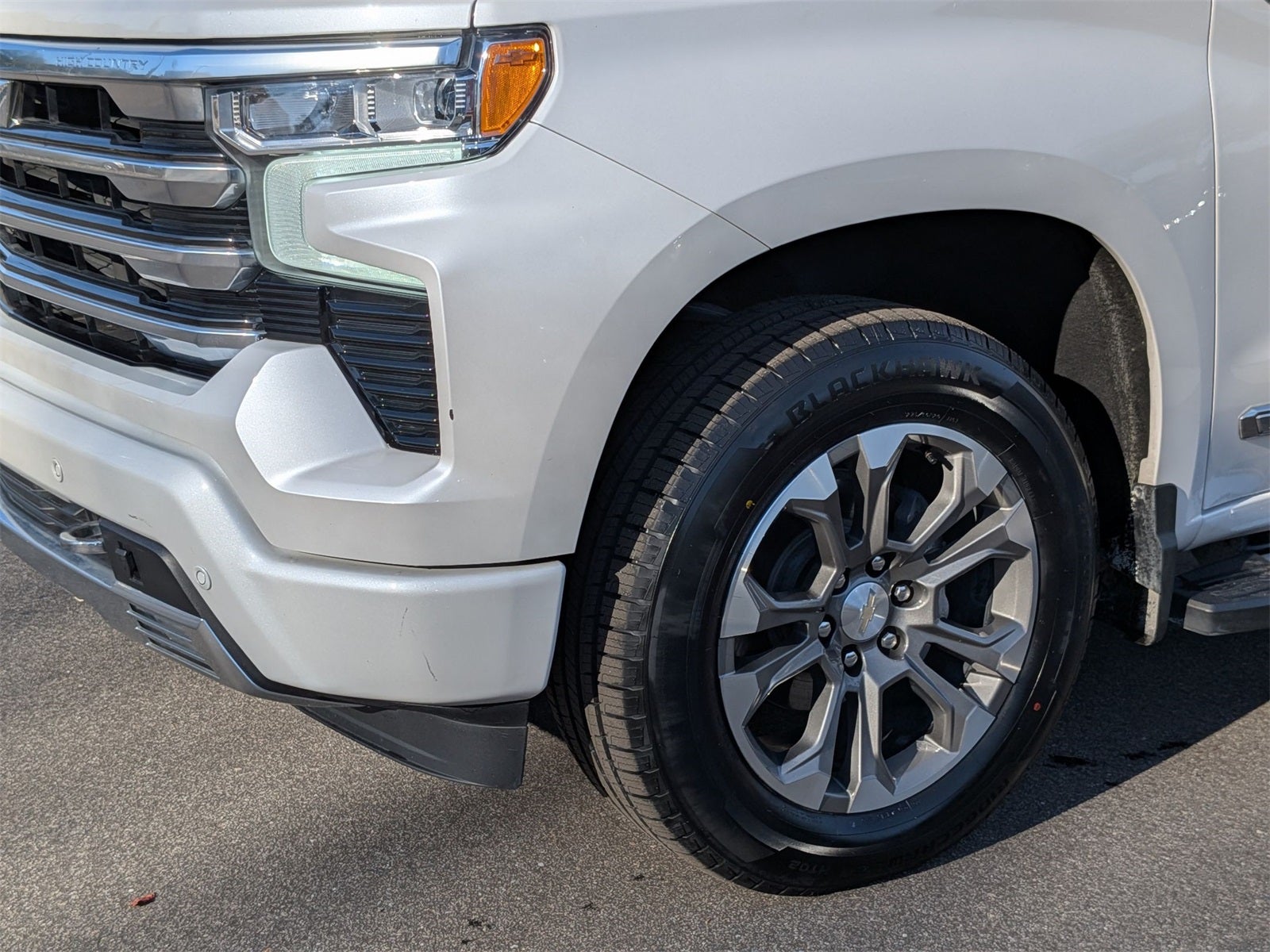 2023 Chevrolet Silverado 1500 High Country