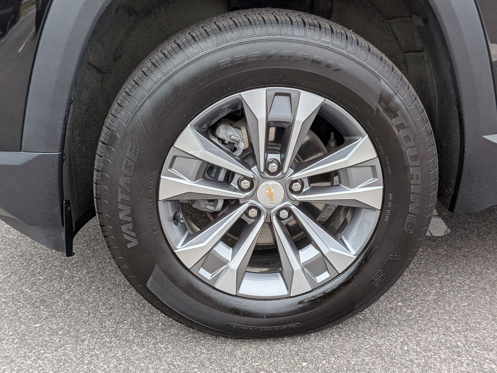 2025 Chevrolet Equinox LT - Photo 10