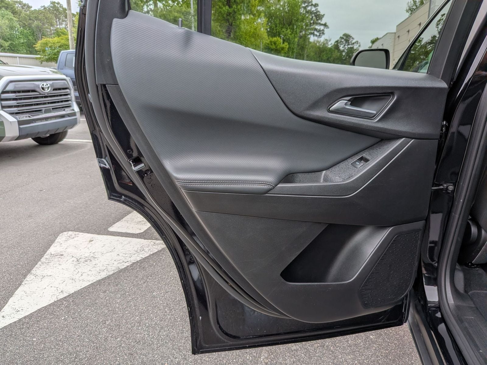 2025 Chevrolet Equinox LT - Photo 27