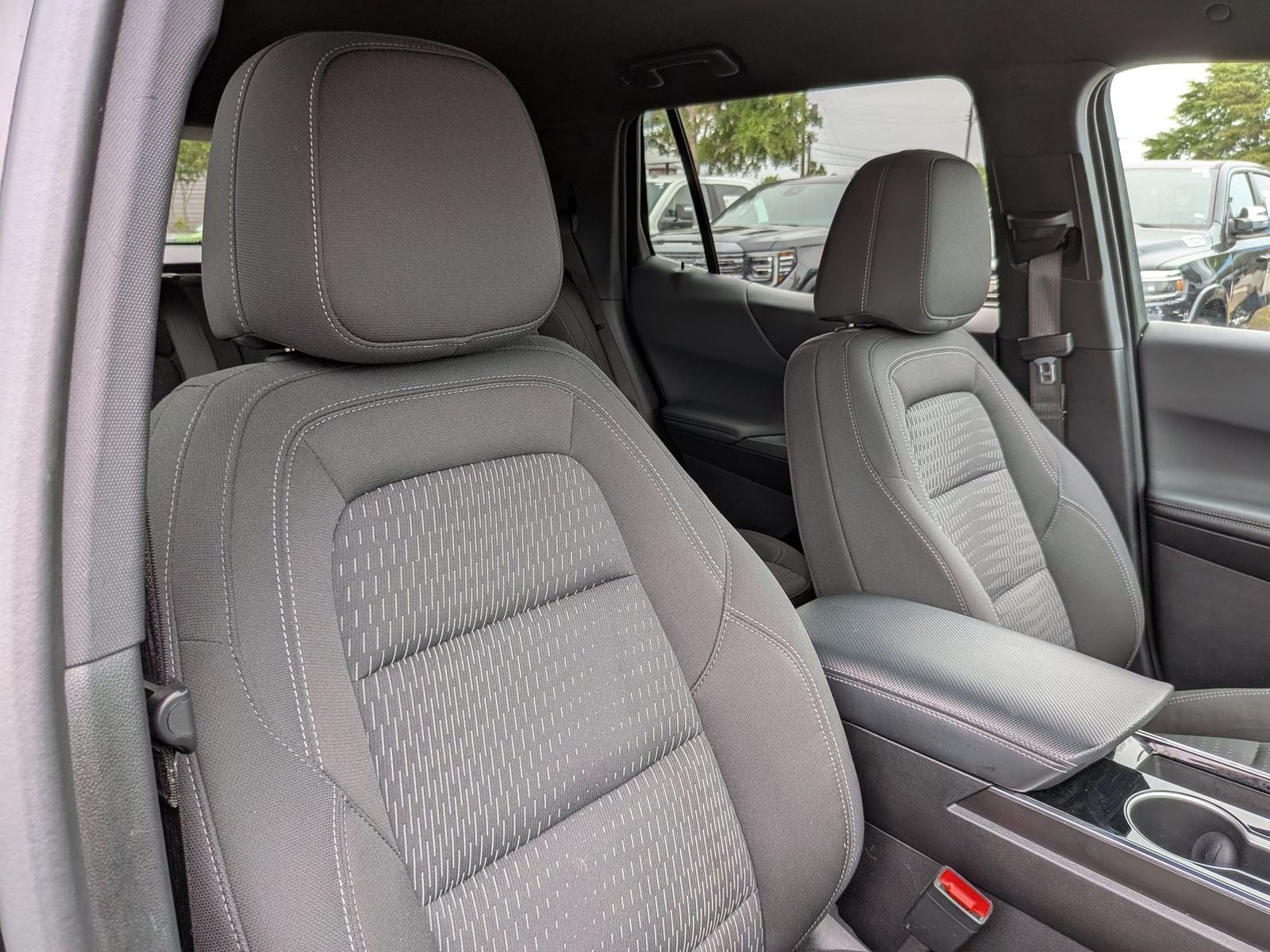 2025 Chevrolet Equinox LT - Photo 37