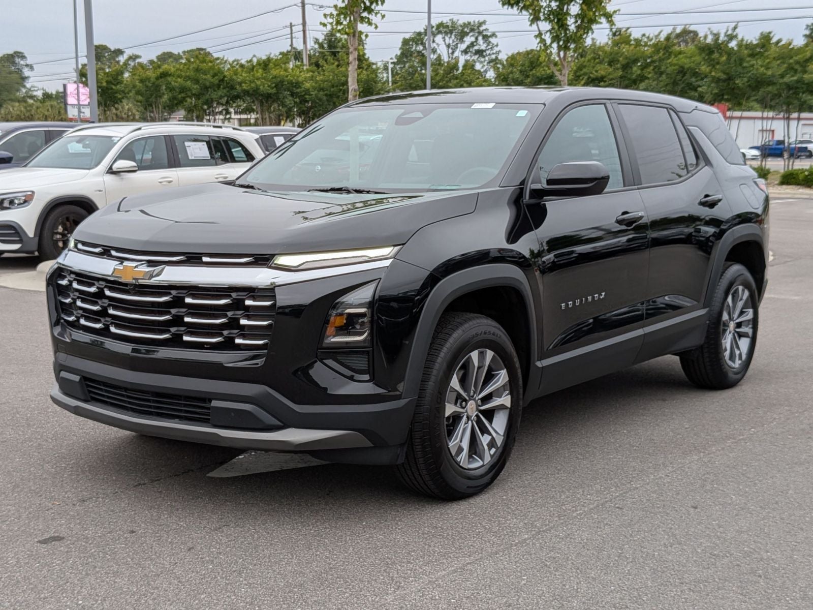 2025 Chevrolet Equinox LT - Photo 7