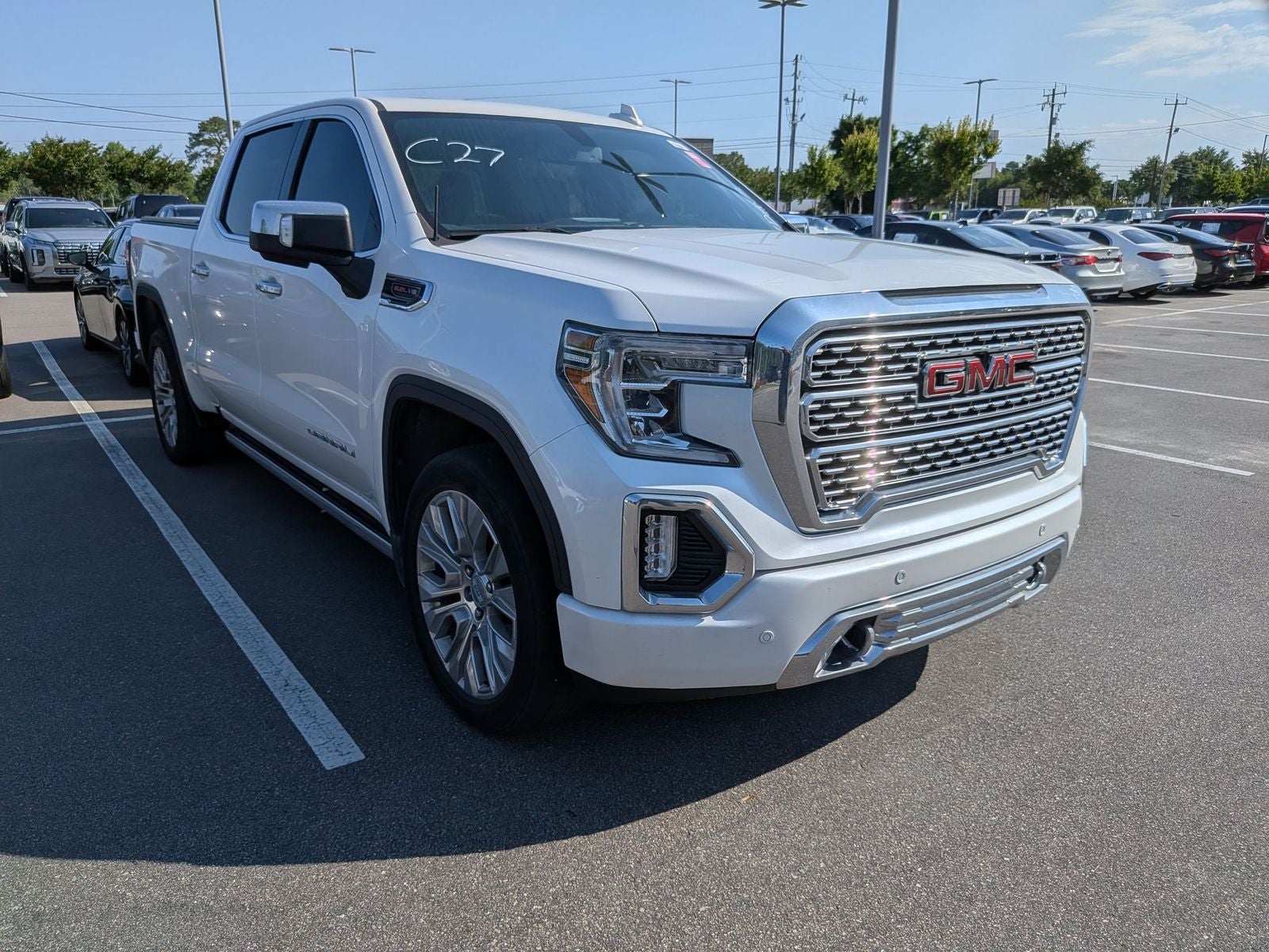 2021 GMC Sierra 4WD Crew Cab Short Box Denali's photo