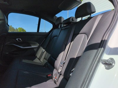 2025 BMW 3 Series 330i